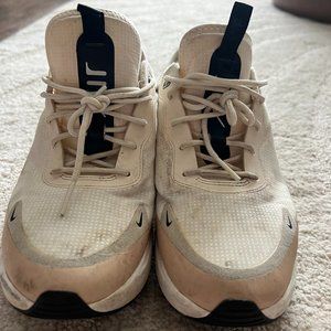 Nike Air Max Size 8